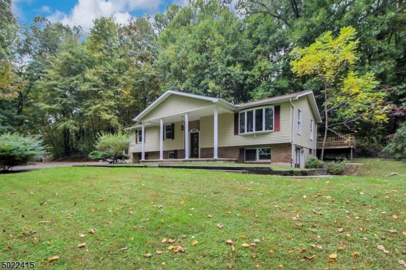 40 Hoffman Rd - Photo 1