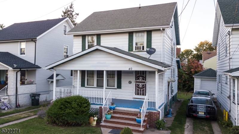 40 E 8Th St - Photo 1