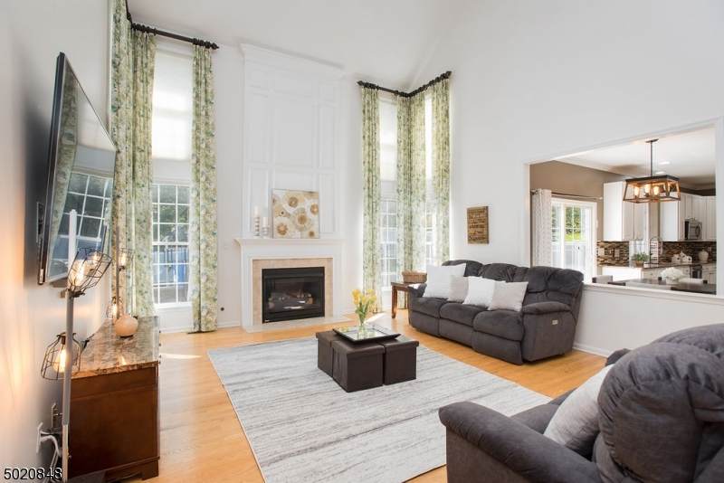16 Warren Ave - Photo 1