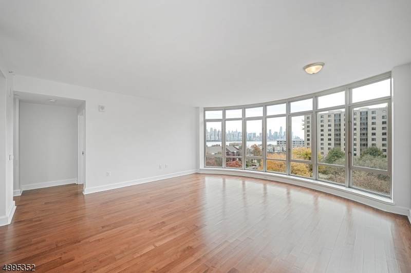 8100 River Rd - Photo 1