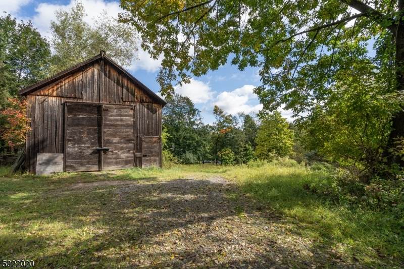 109 Schooleys Mt Rd - Photo 1