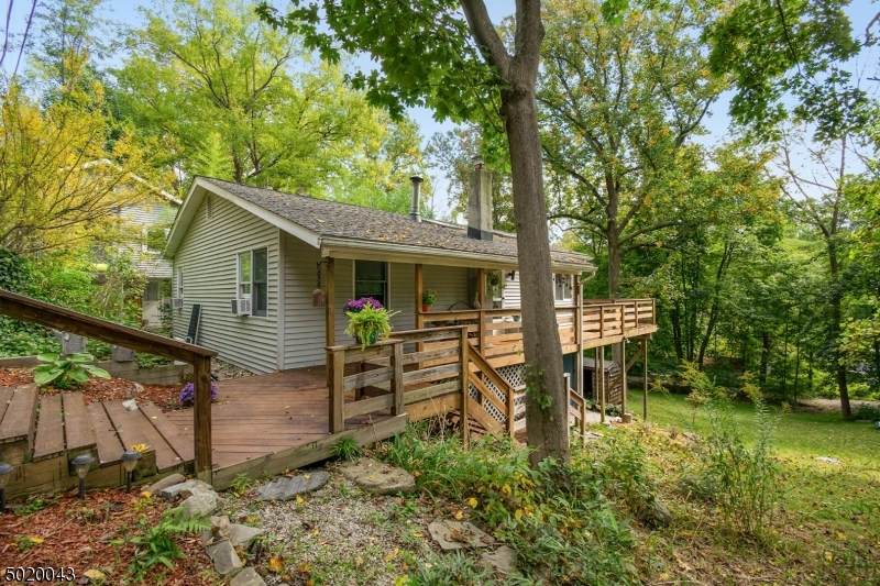 183 W Lakeside Dr - Photo 1