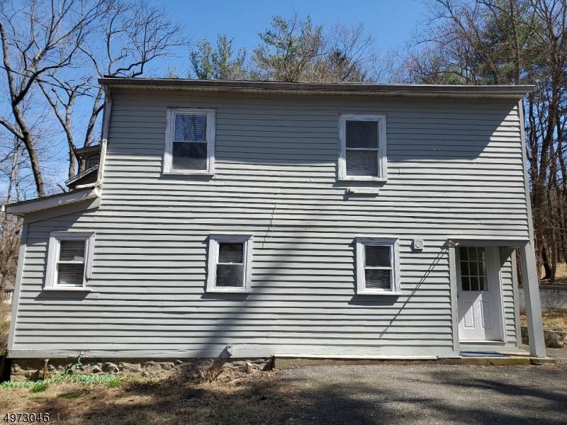 69 Academy St - Photo 1