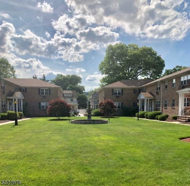 155 Lafayette Ave - Photo 1