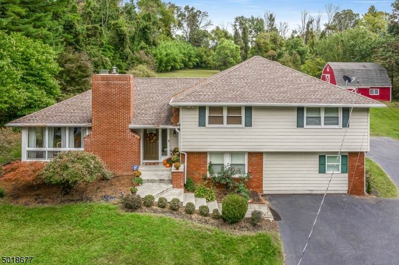 126 Petticoat Ln - Photo 1