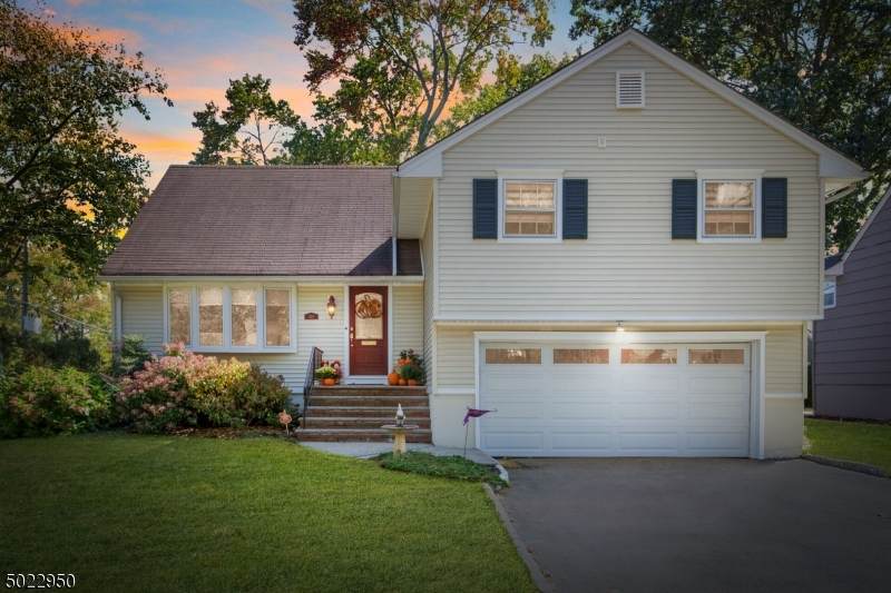 490 Otisco Dr - Photo 1