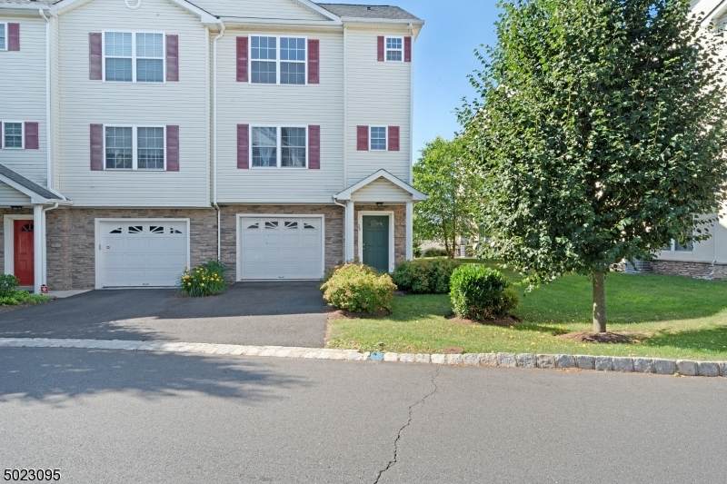 28 Alerica Ln - Photo 1