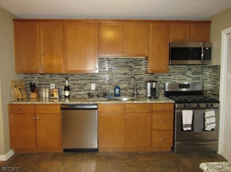 18 Rebecca Rd - Photo 1