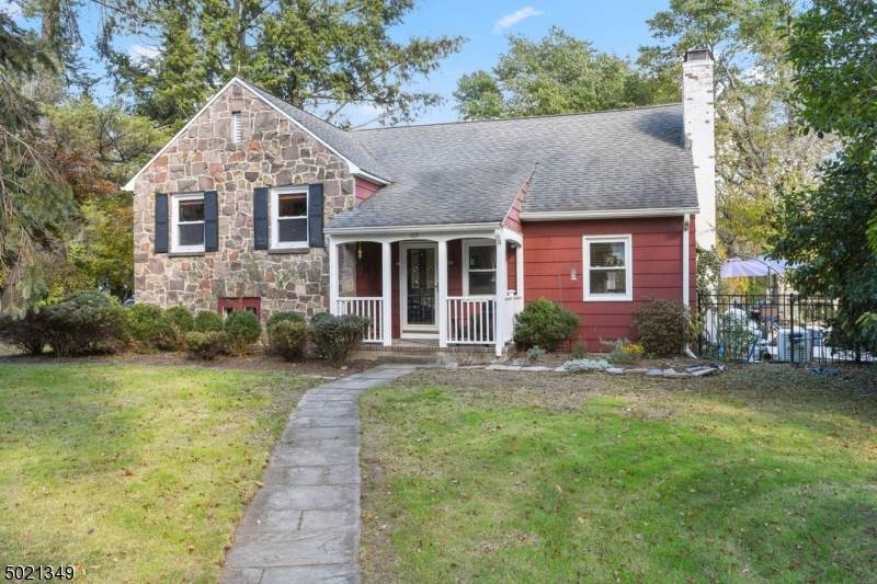 169 Northfield Rd - Photo 1