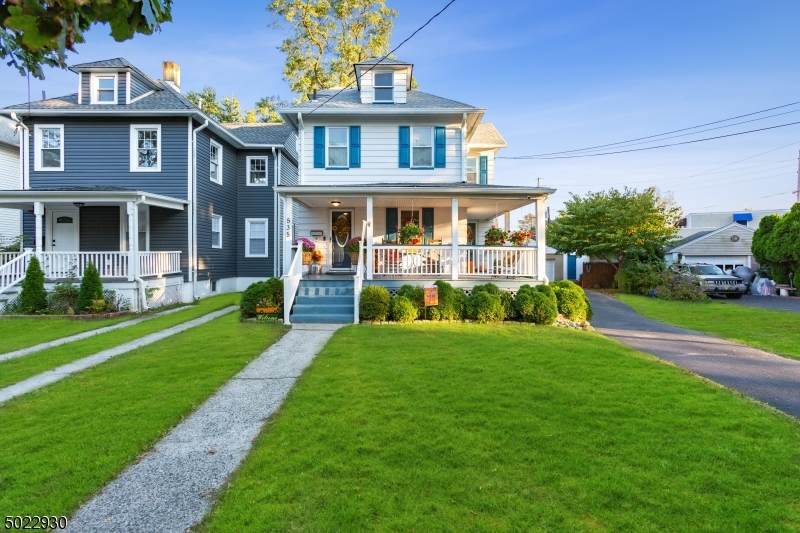 535 Front St - Photo 1