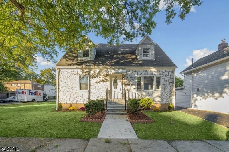 98 Rhode Island Ave - Photo 1