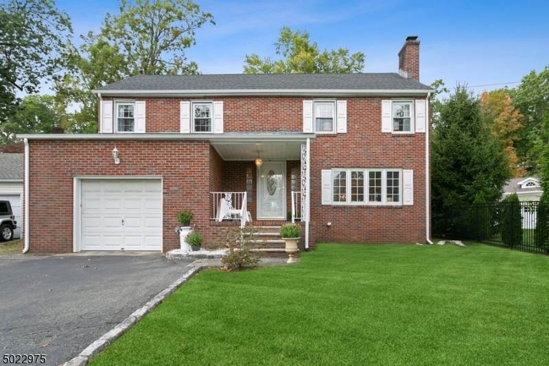 94 Fairview Ave - Photo 1