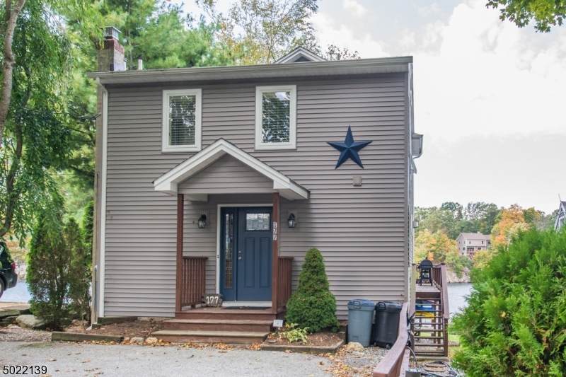 177 Point Breeze Dr - Photo 1