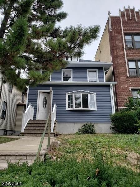 327 Cherry St - Photo 1