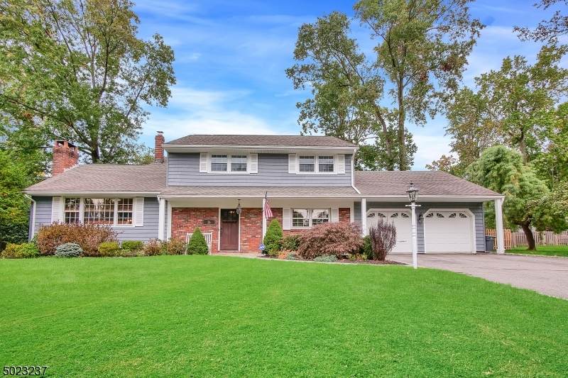 26 Debbie Ct - Photo 1