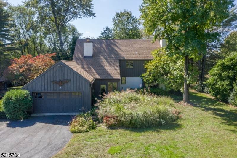 57 Dutch Ln - Photo 1