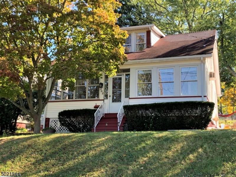 392 St Cloud Ave - Photo 1