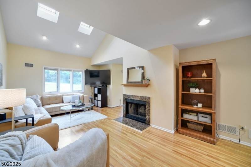 3 Bayowski Rd - Photo 1