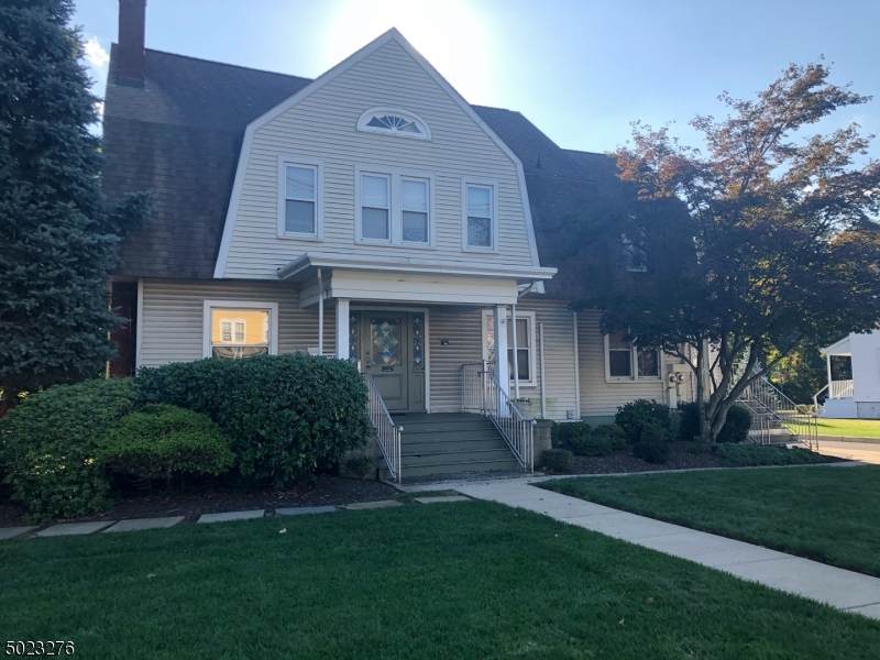 135 W End Ave - Photo 1