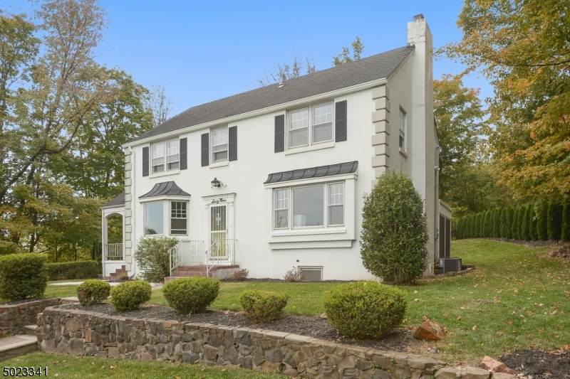 69 Bonnie Burn Rd - Photo 1