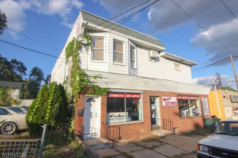 82 Rutgers St - Photo 1