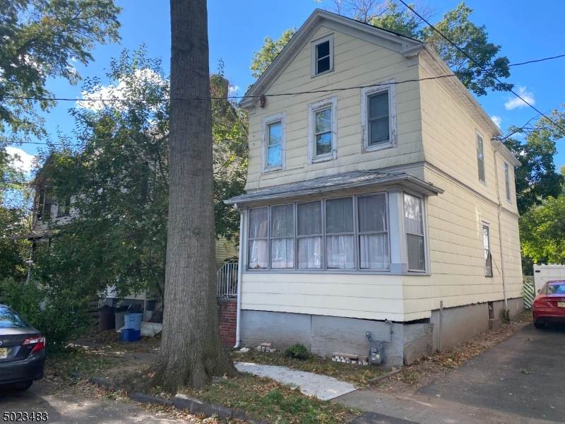 1722 Church St - Photo 1