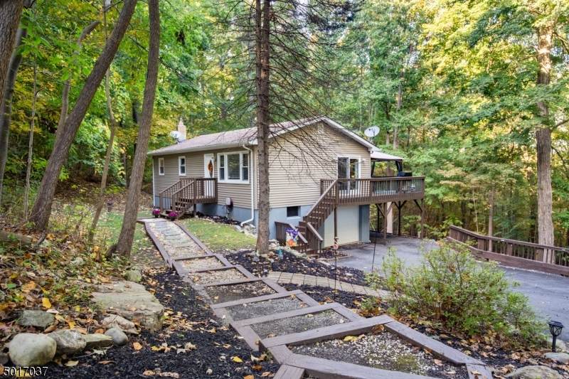 22 Winding Hill Dr - Photo 1