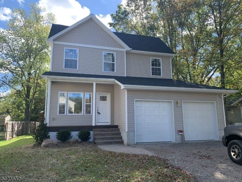 13 Chesapeake Ave - Photo 1