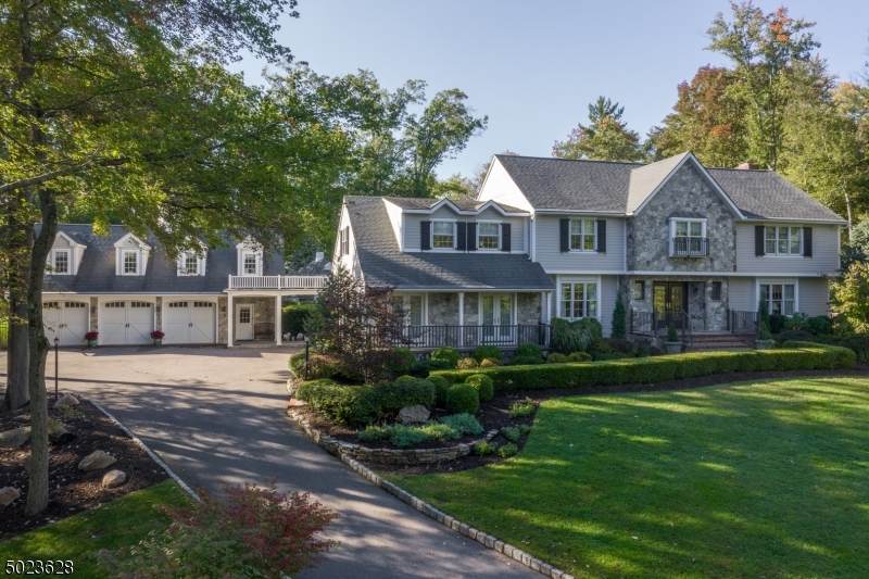 52 Village Way - Photo 1