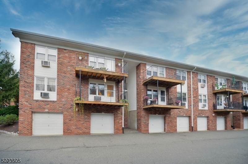 100 Pierson Miller Dr-A10 - Photo 1