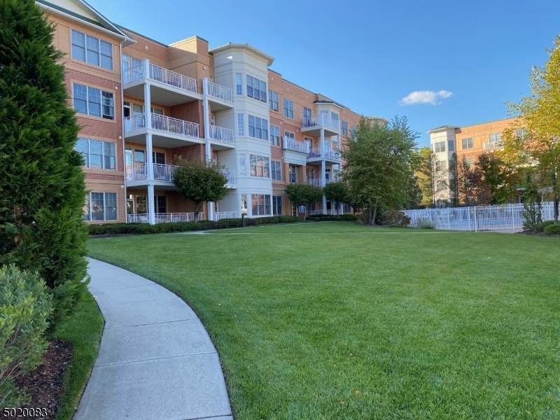 3107 Pointe Gate Dr - Photo 1