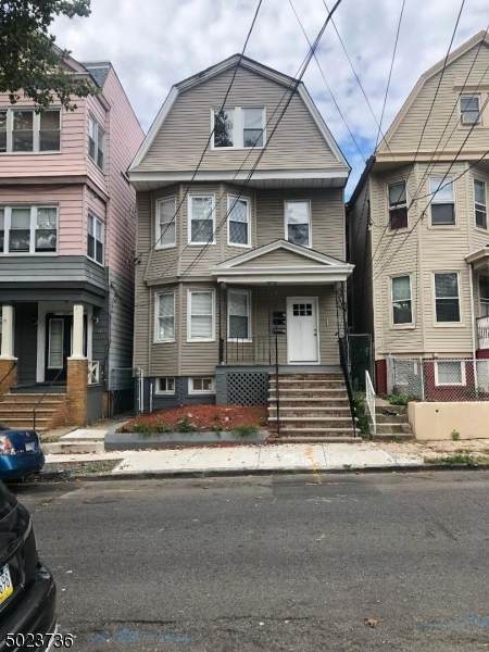 251 Ellis Ave - Photo 1