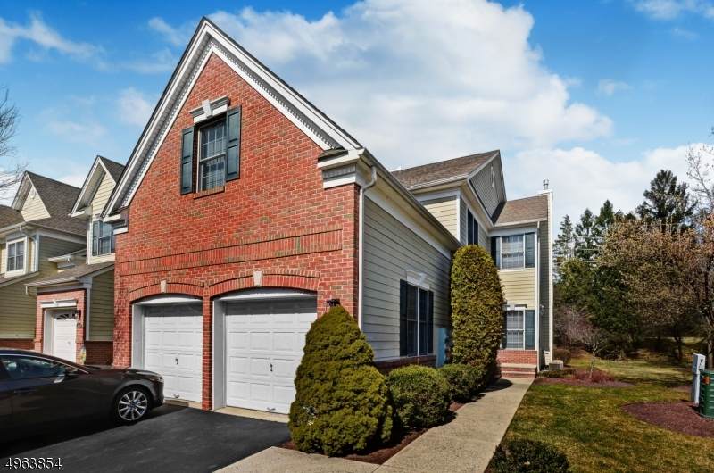 9 Chestnut Ct - Photo 1