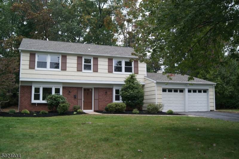 24 Larsen Rd - Photo 1
