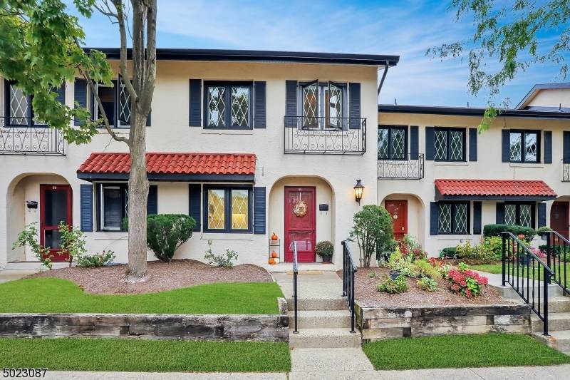 6 Dorado Dr - Photo 1