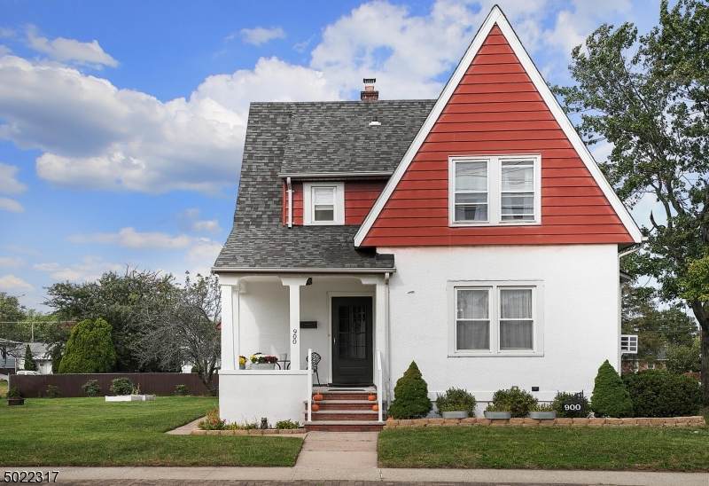 900 Hamilton Blvd - Photo 1