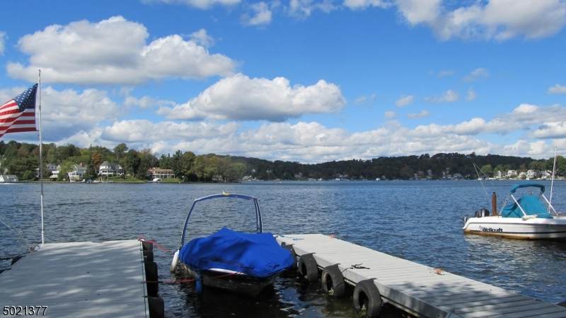 21 Sunset Ln - Photo 1