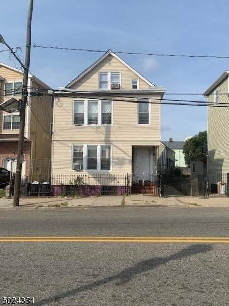 303 S Pearl St - Photo 1