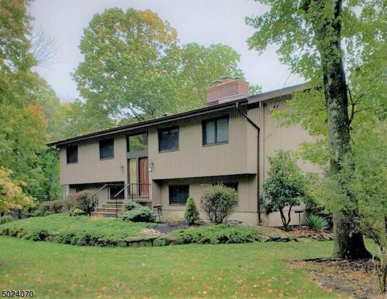 140 Waughaw Rd - Photo 1