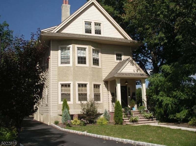 20 Summit Ave Unit 1 - Photo 1