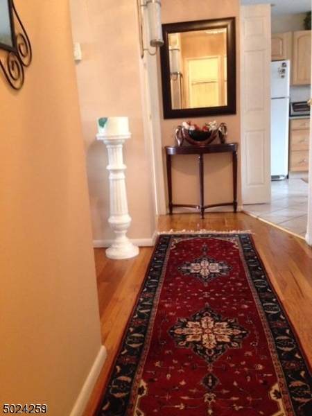 580 Bloomfield Ave 4-A - Photo 1