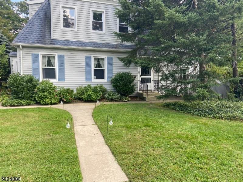 159 Park St C0005 - Photo 1