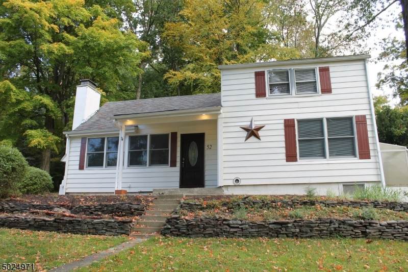52 Hilltop Trl - Photo 1