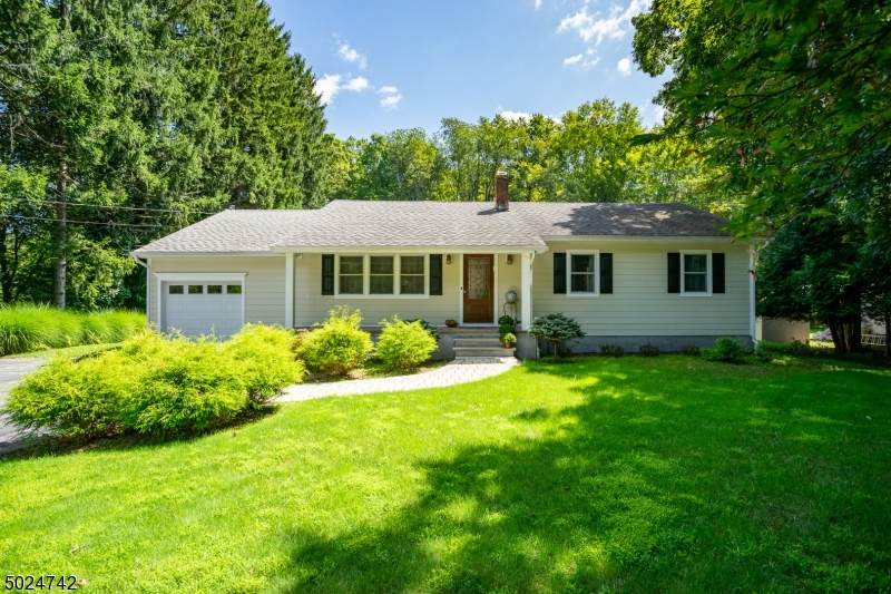 102 W Saddle River Rd - Photo 1