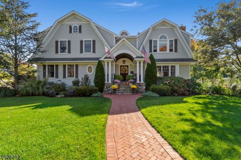 11 Windham Pl - Photo 1