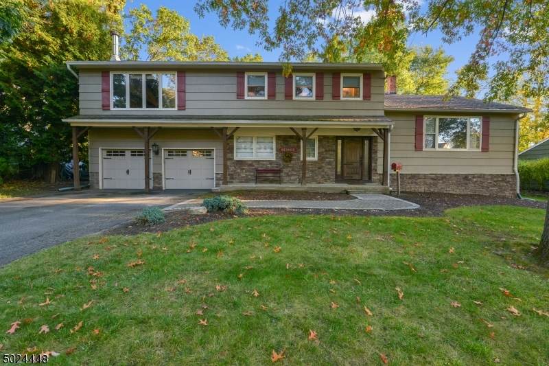 23 Abbott Rd - Photo 1