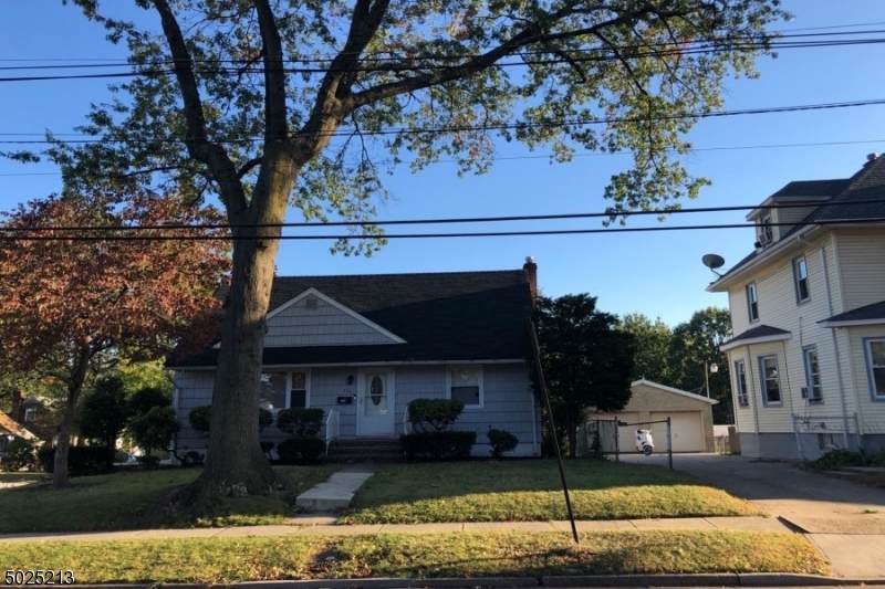 714 E 2Nd Ave - Photo 1