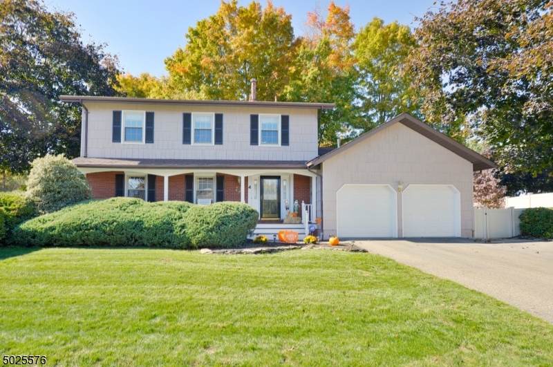 4 Holyoke Rd - Photo 1