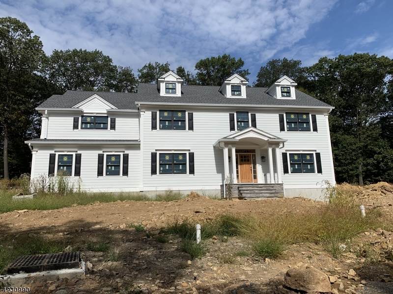 5 Kensington Ct - Photo 1