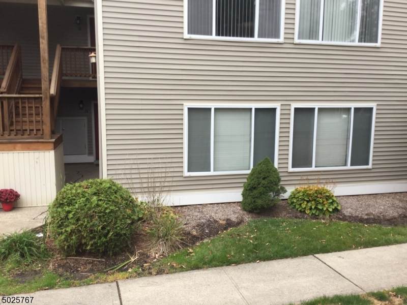34 Falcon Ridge Way - Photo 1